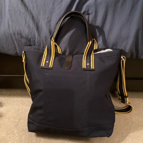 Banana Republic - Picture 2 of 3